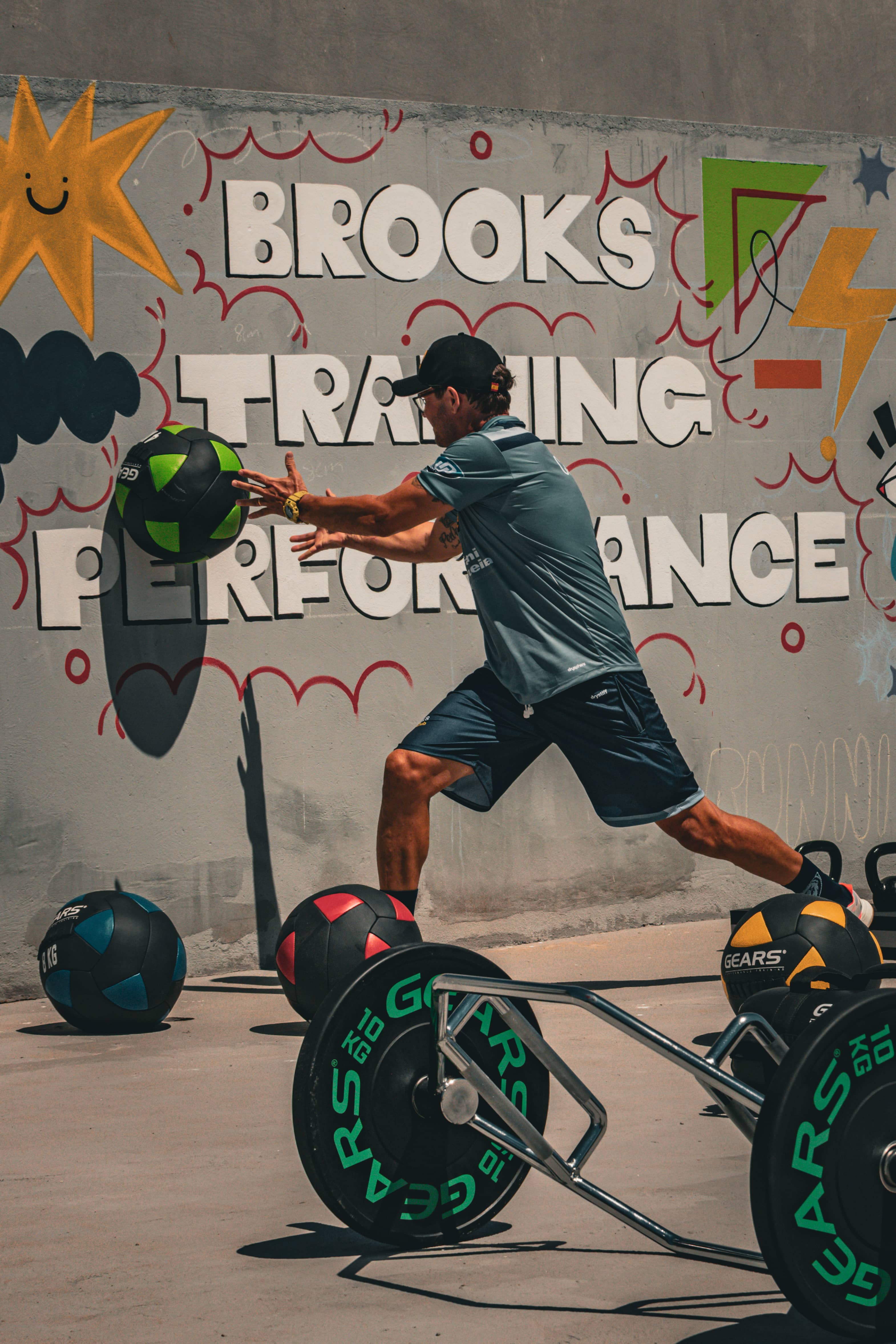 Estrutura Brooks Club 12